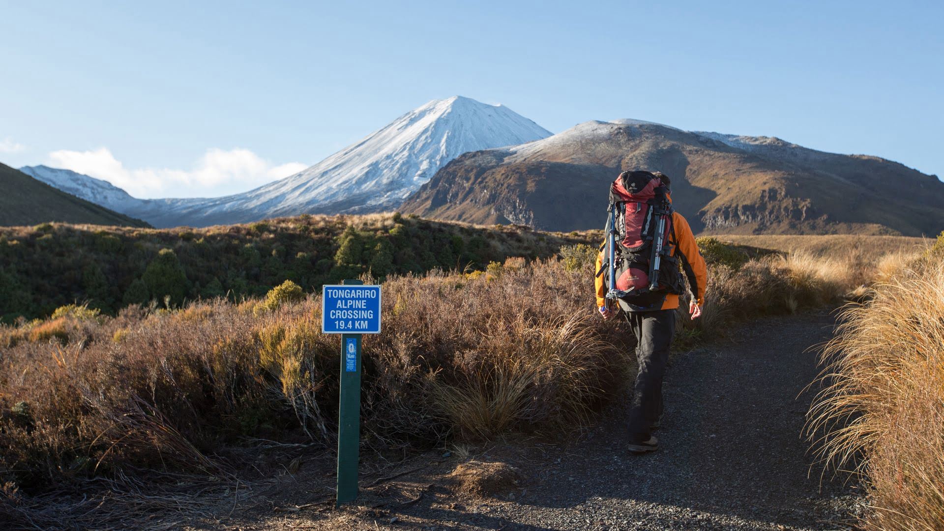 Guided Tongariro Alpine Crossing Hike with Adrift Tongariro