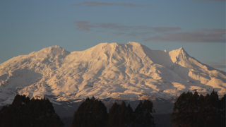 Mt Ruapehu from Raetihi Marae.jpg