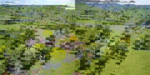 Omaka Lodge Forgotten World Highway.jpg