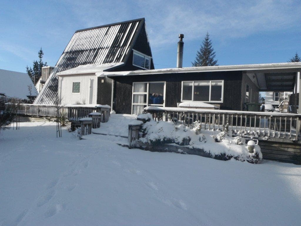 Outside of Pipers Lodge in winter - Visit Ruapehu.jpg