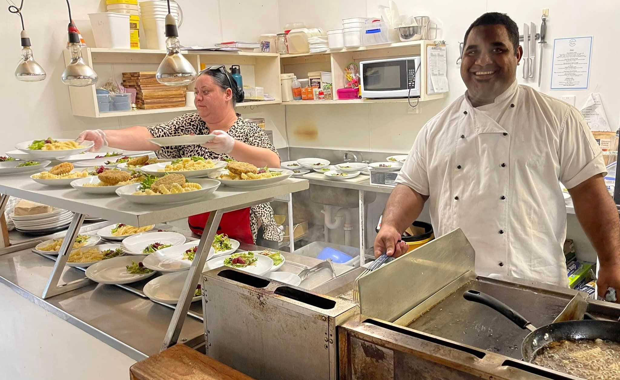 Pipers Lodge Chef - Visit Ruapehu.jpg