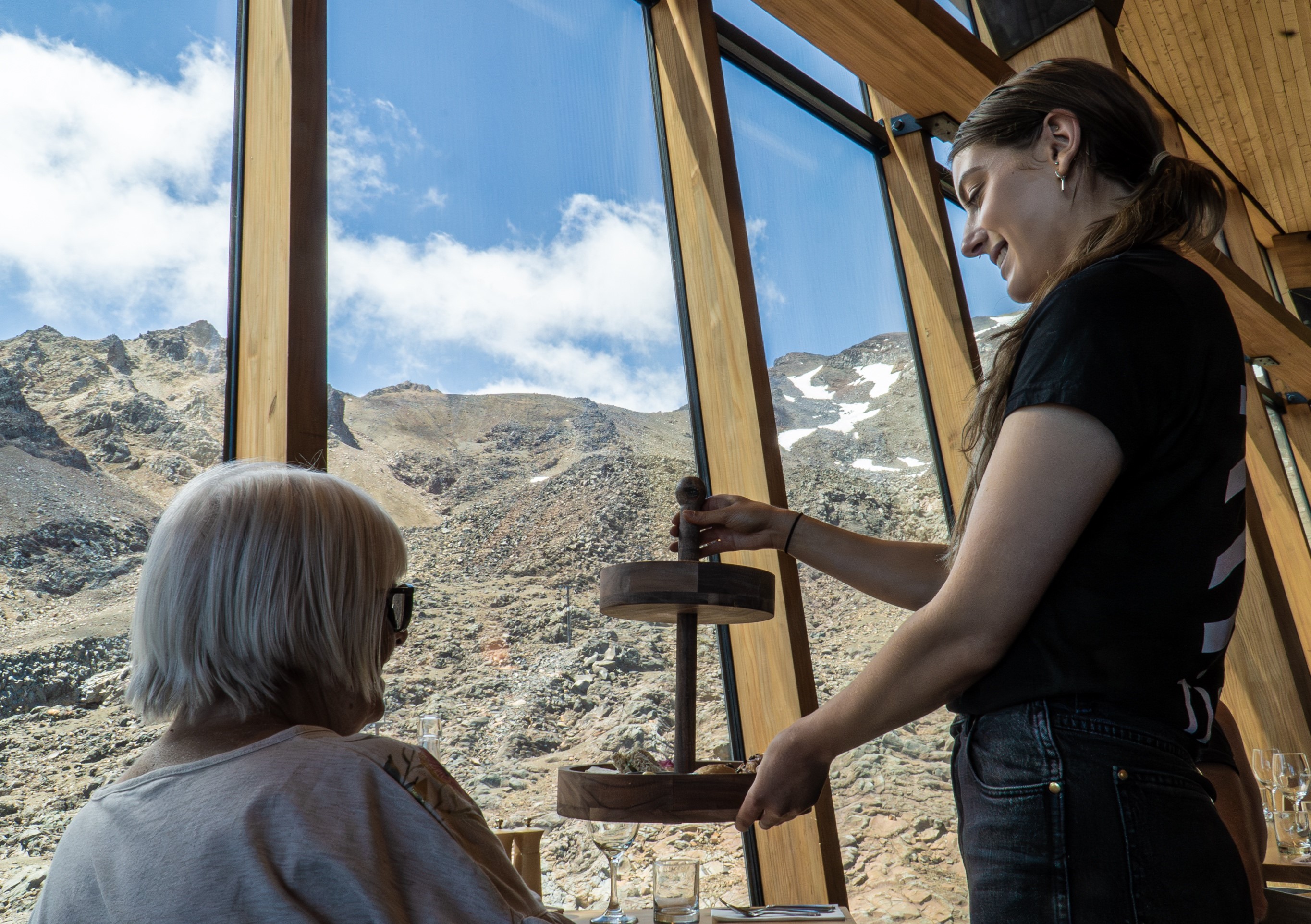 Tea at 2020 m Whakapapa Mt Ruapehu solo with service